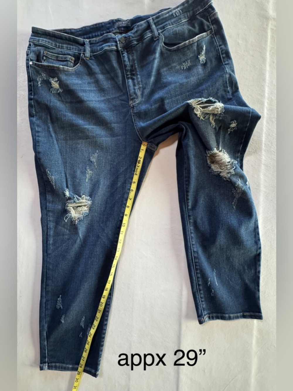 NWOT Judy Blue Distressed Boyfriend Fit Denim Jeans JB82111 (24W) - Picture 9 of 15